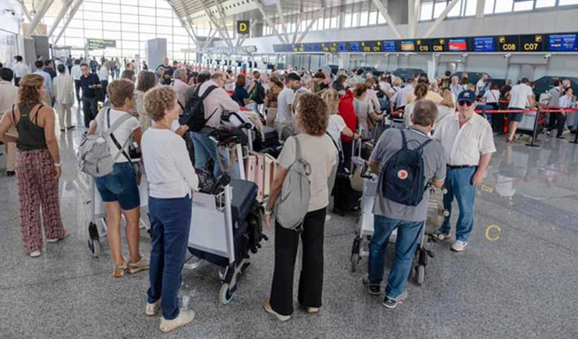 Cambodia’s Int’l Airports handle 2 million air passengers in the first five months