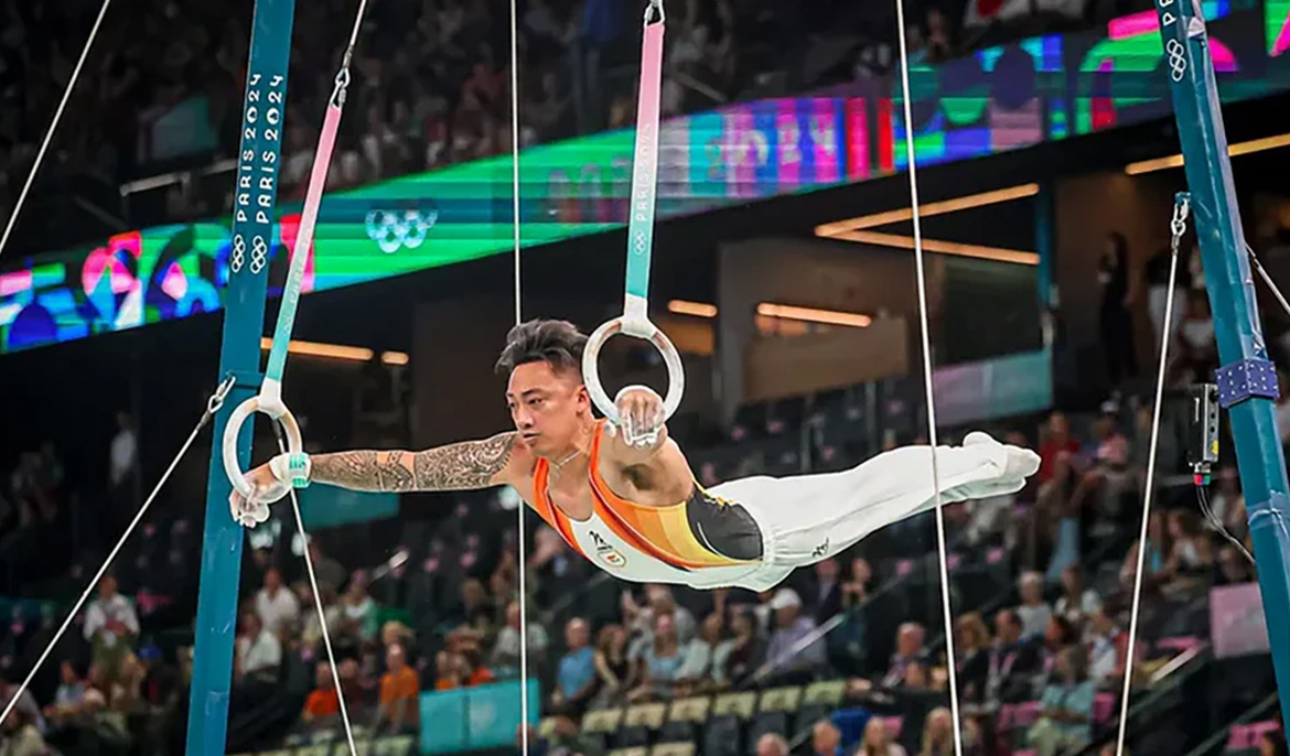 Cypriot Marios Georgiou reaches horizontal bar final