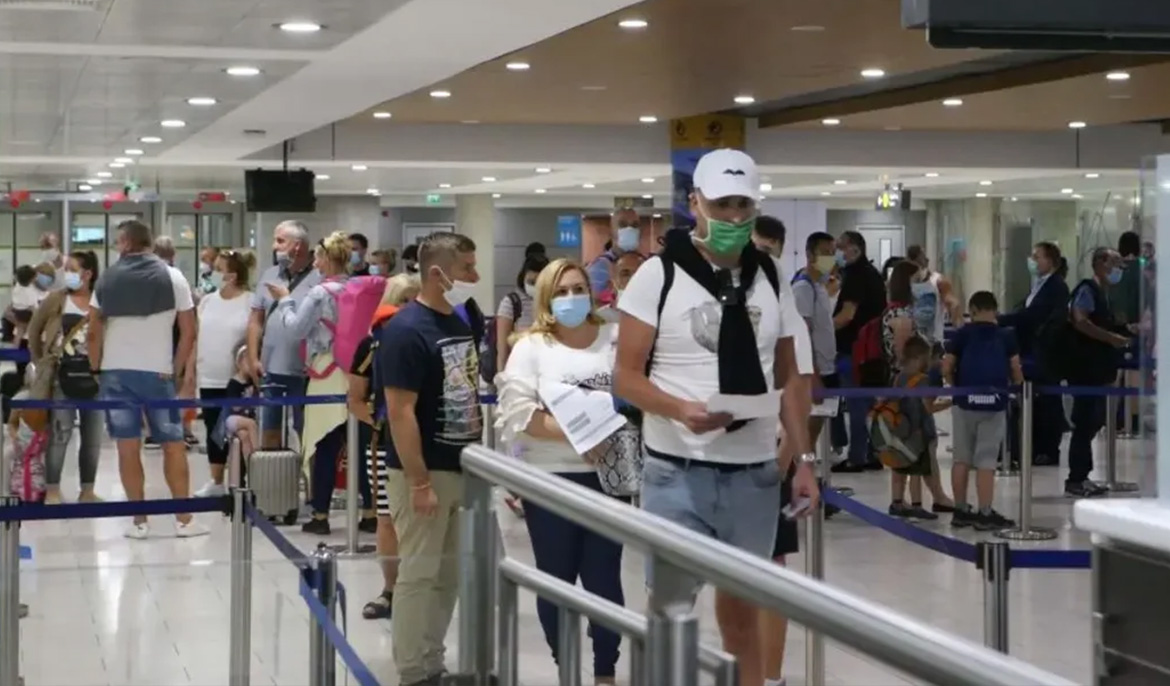 Cyprus’ airports record largest ever passenger numbers