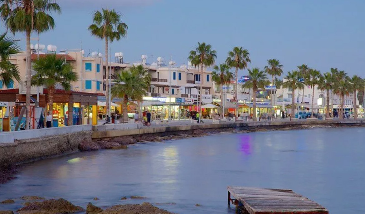 Paphos tourism boom set to extend into early autumn, tour operators confirm