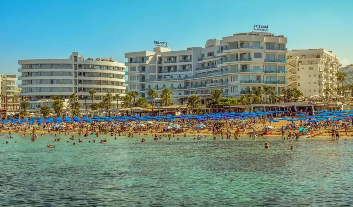 Ayia Napa, Protaras join forces to boost tourism