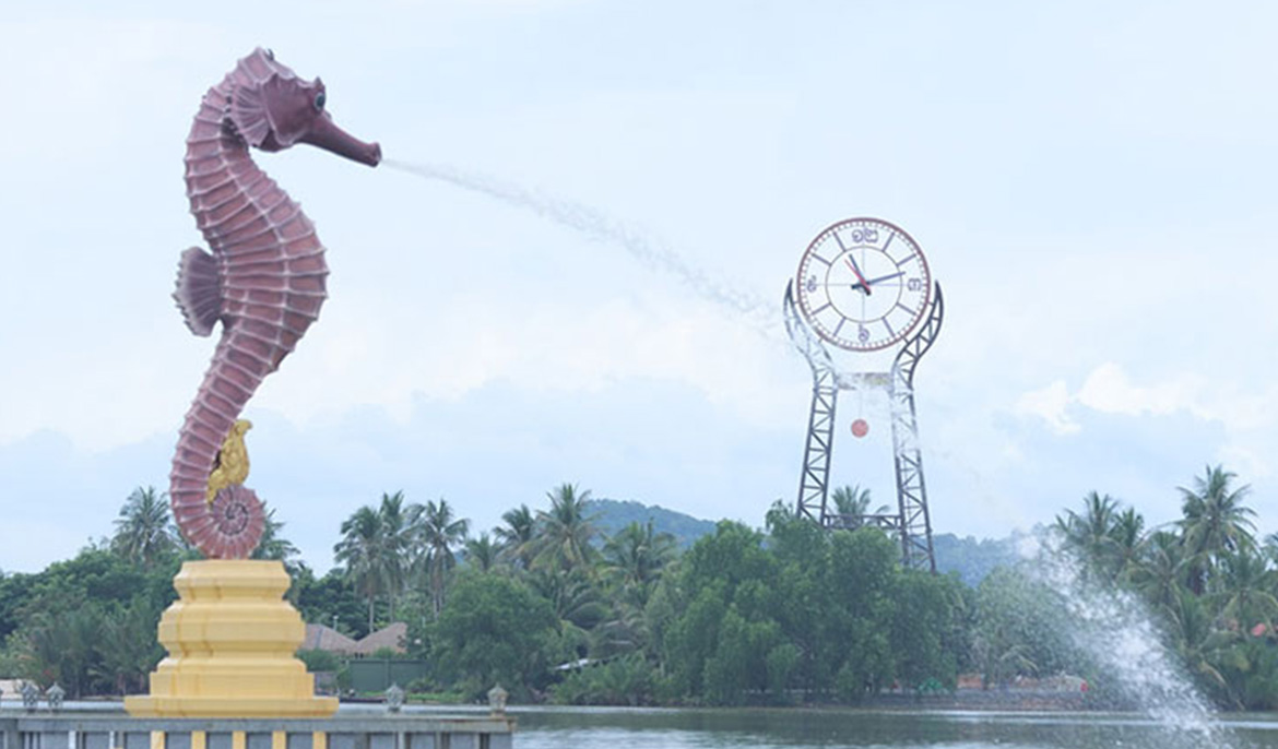 Kampot thinks big with largest ship restaurant