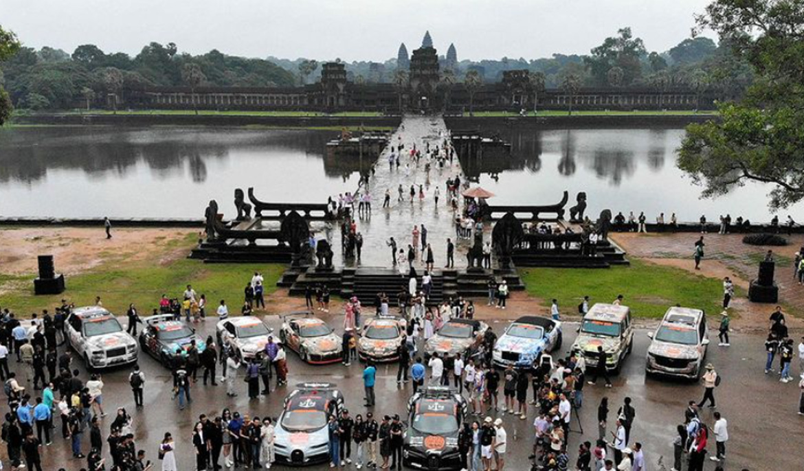 Photos: Supercars line up at Cambodia’s Angkor Wat temples