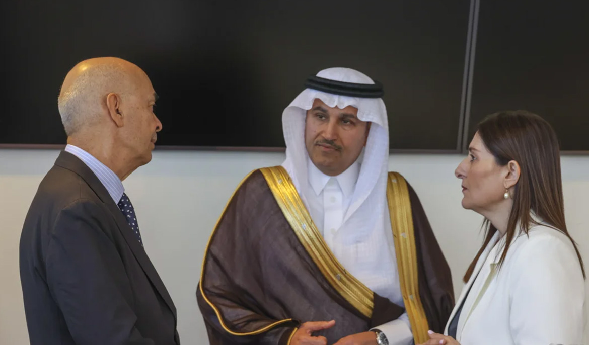 Saudi minister visits Limassol’s Eurogate terminal