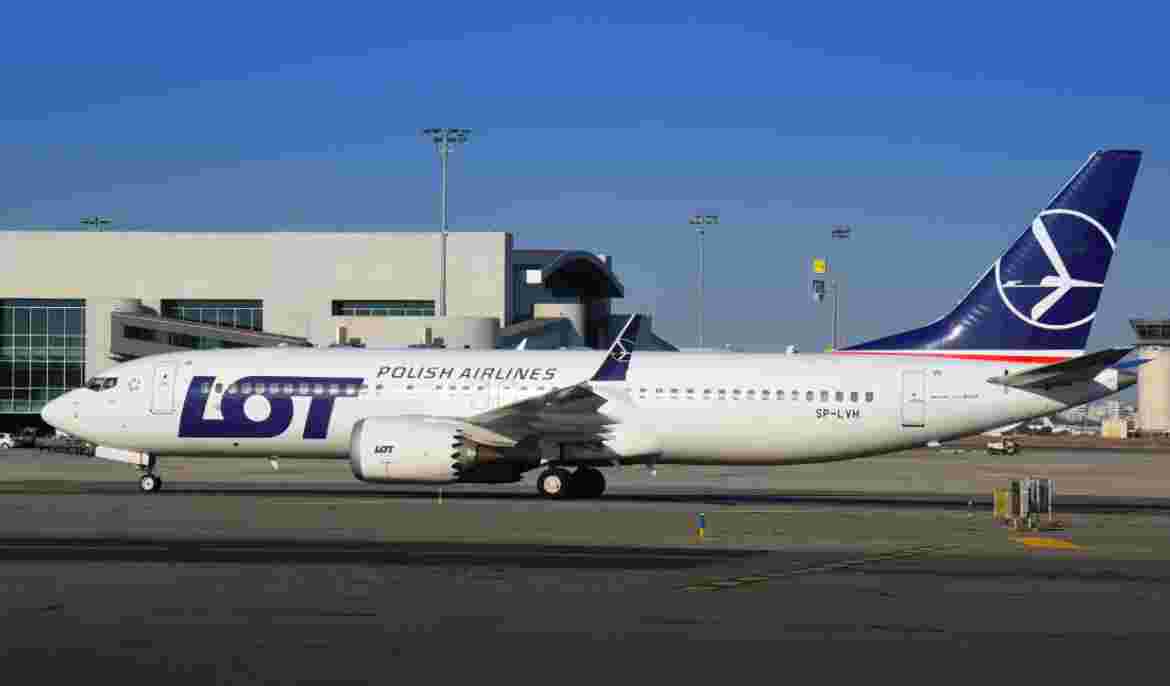 LOT Airlines restarts Warsaw-Larnaca route with winter service