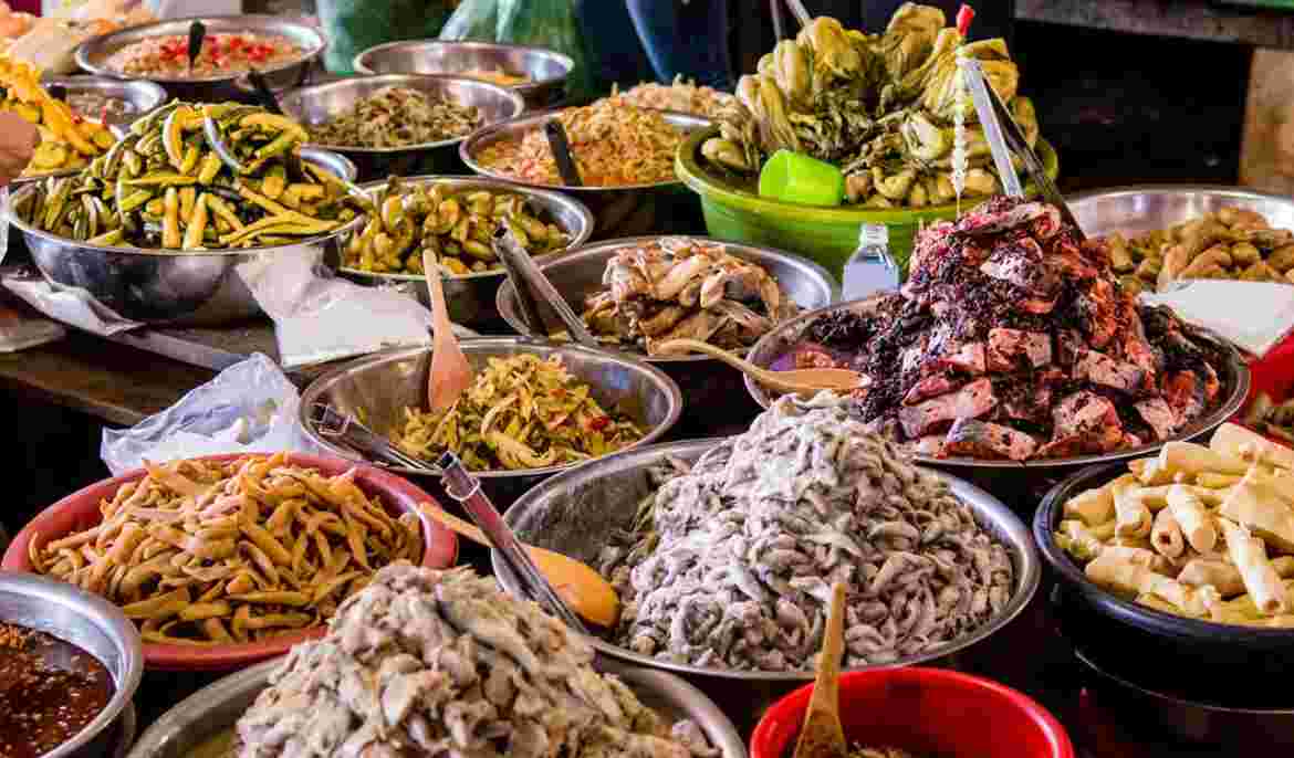 Cambodian Food: 10 Traditional Dishes You Should Eat