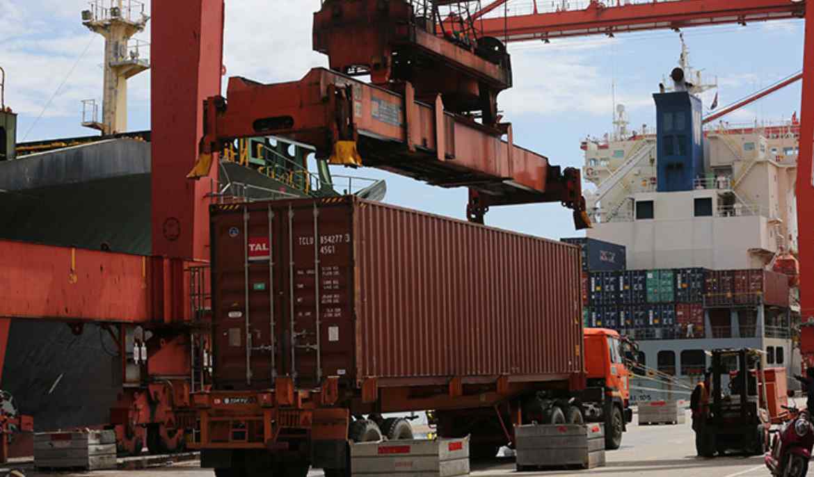 Cambodia’s exports swells to nearly $24B in Jan-Nov