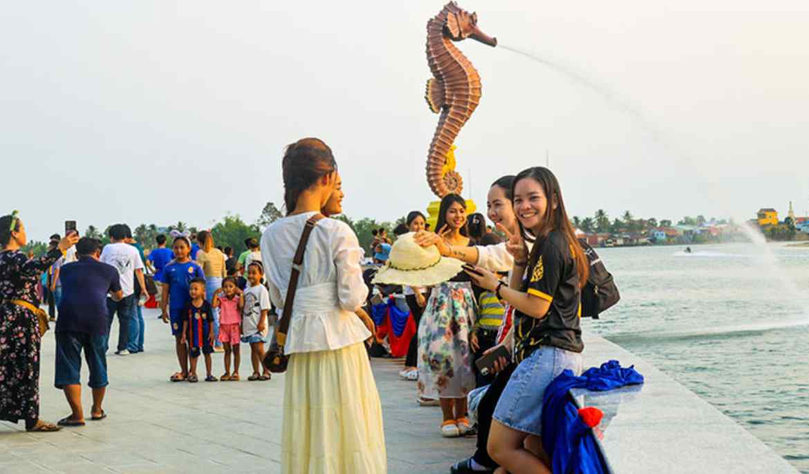 Cambodia set to make new tourism record by year-end