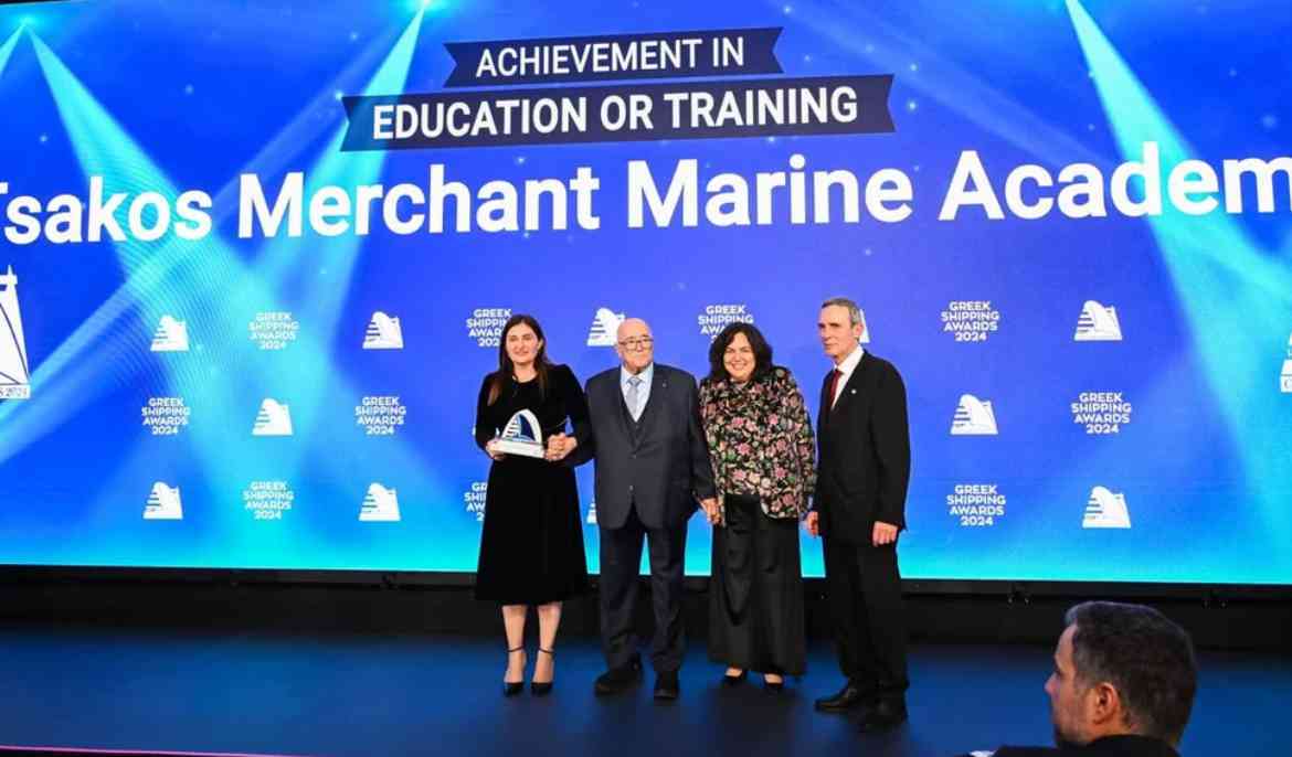 Hadjimanolis praises role of education in maritime industry