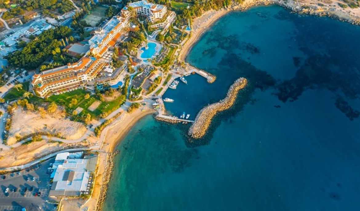 Leptos Calypso Hotels returns to profit with €3.25m in 2024 earnings