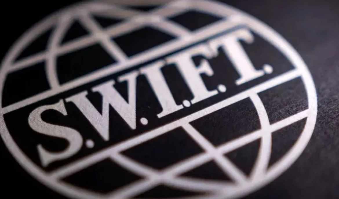 CBC and SWIFT discuss global payment trends in high-level online meeting