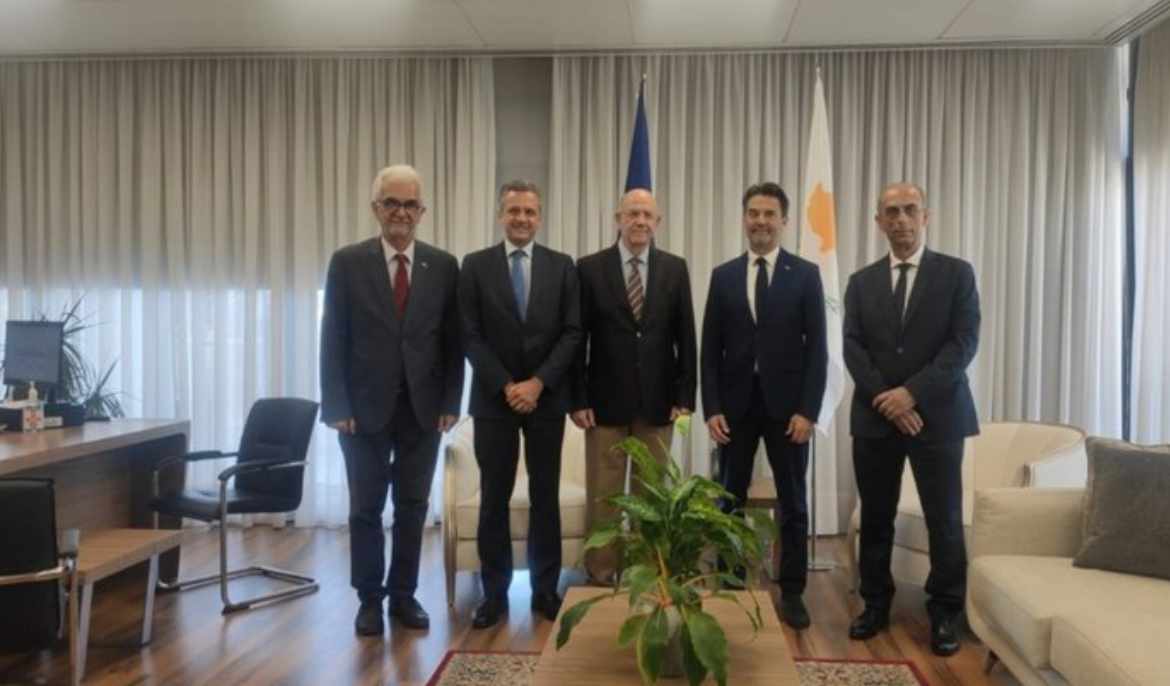 Keravnos-EESC Employers’ Group President discuss need to deepen capital markets