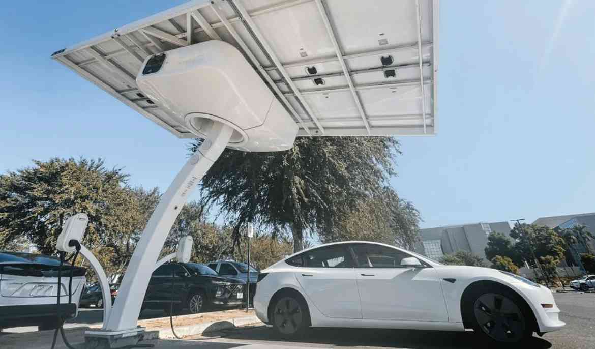 Hybrids and electric vehicles gain ground in Cyprus