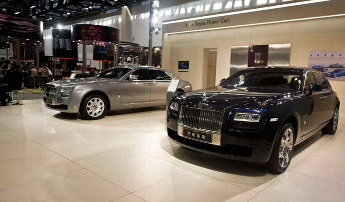 Cars top Cambodian imports from Britain